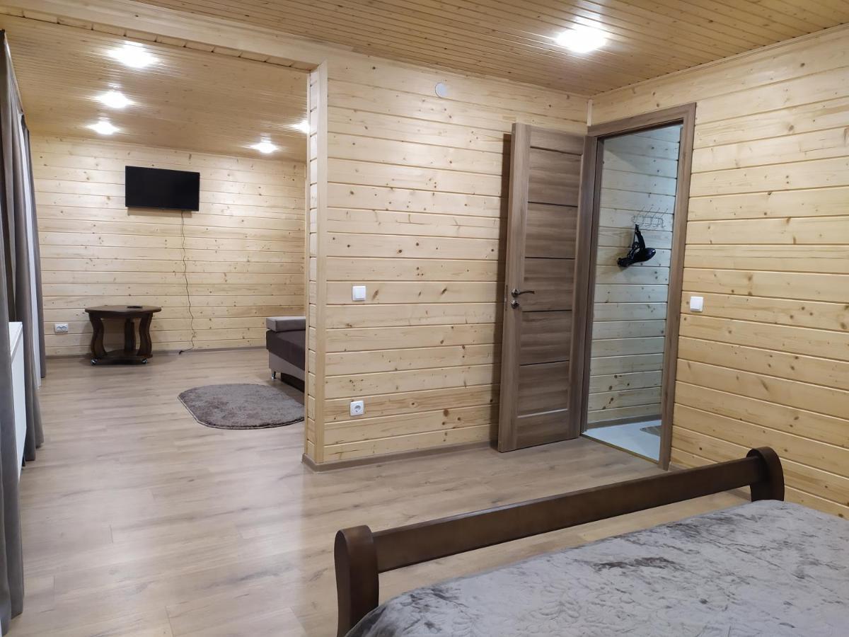 Апартаменти З Двома Спальнями І Кухнею Jaremcse Kültér fotó